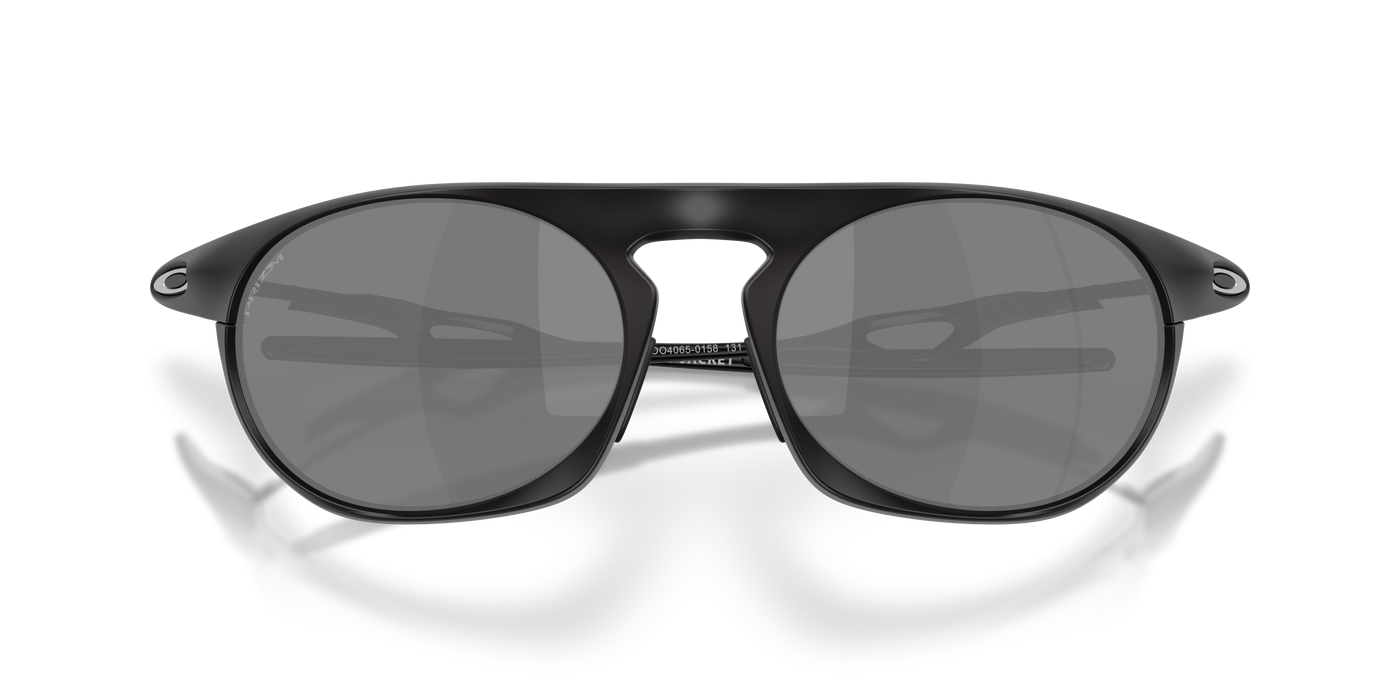OAKLEY