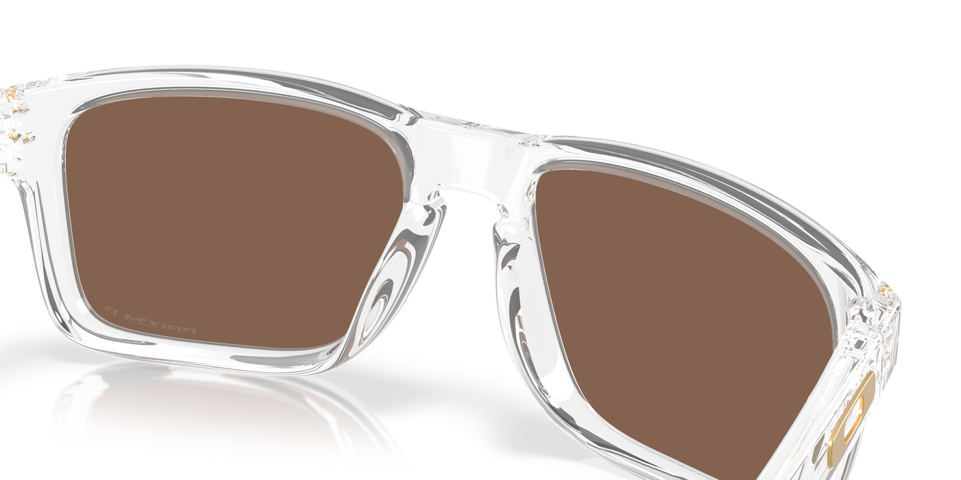 OAKLEY