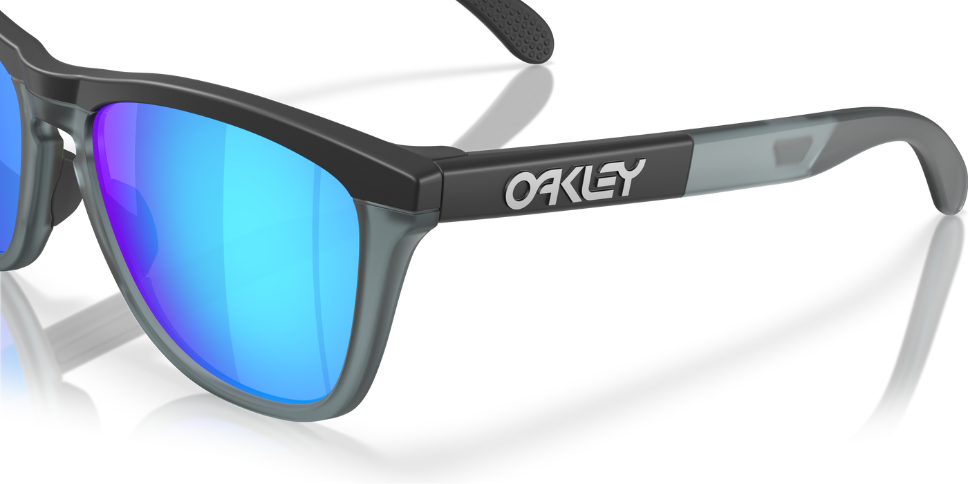OAKLEY