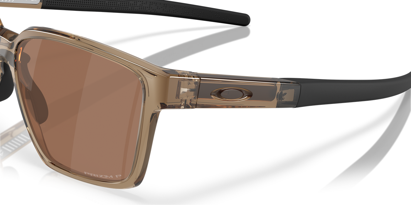 OAKLEY