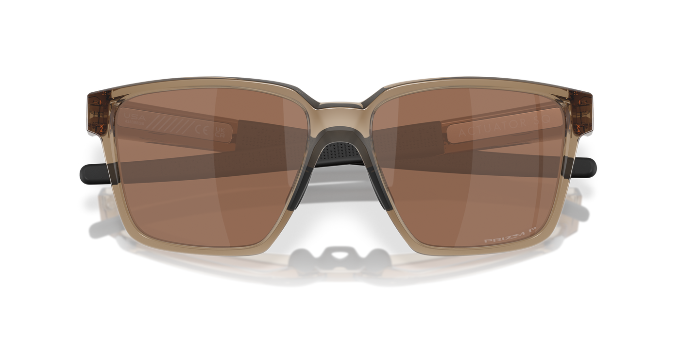 OAKLEY