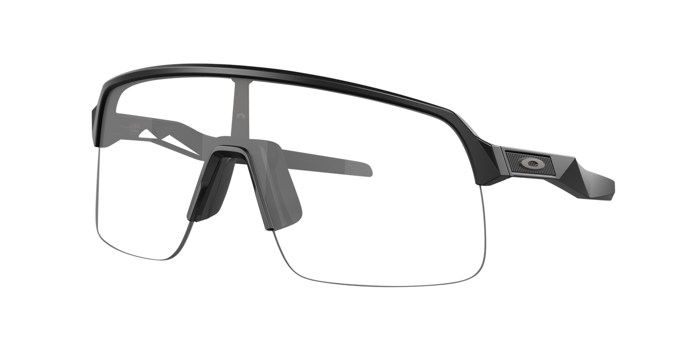 OAKLEY