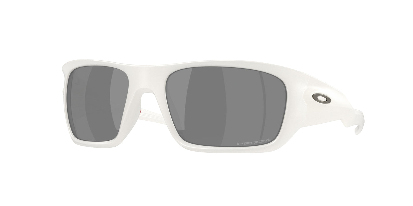 OAKLEY